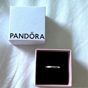 Pandora Ring Band